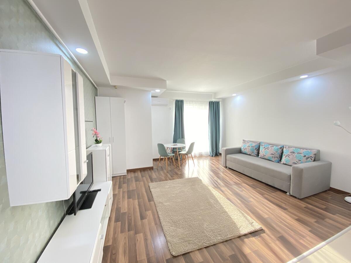 Green Deluxe Apartment Cosmopolis Stefanestii de Jos Eksteriør billede